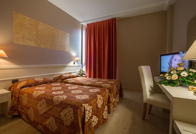 غرفة قياسية ثلاثية, Euro