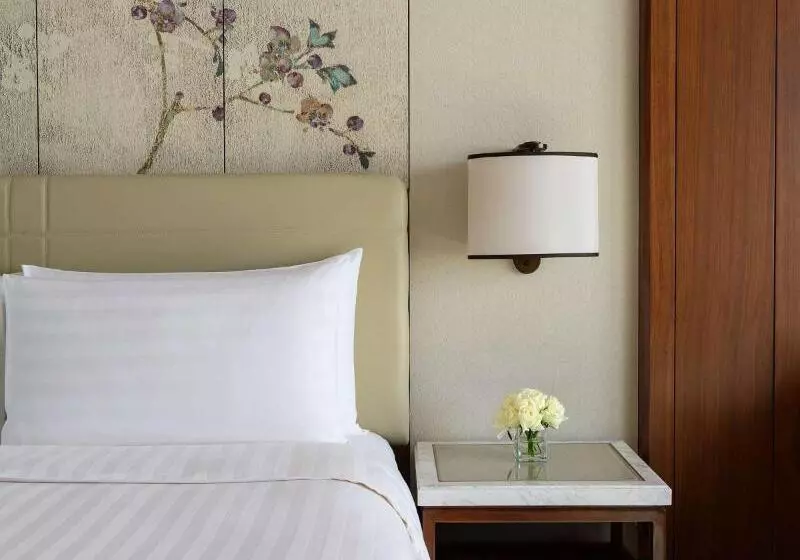 身障者適用スタンダードルーム, Hampton Inn Batavia