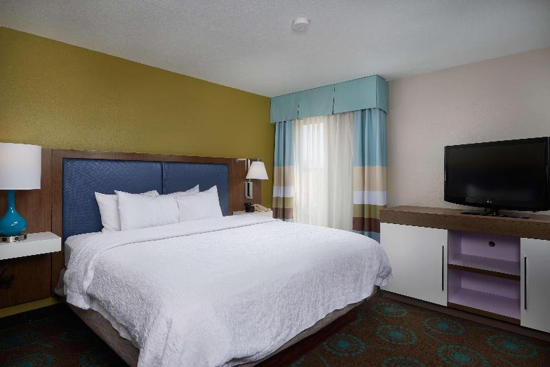스위트 킹사이즈 침대, Hampton Inn Goldsboro Nc