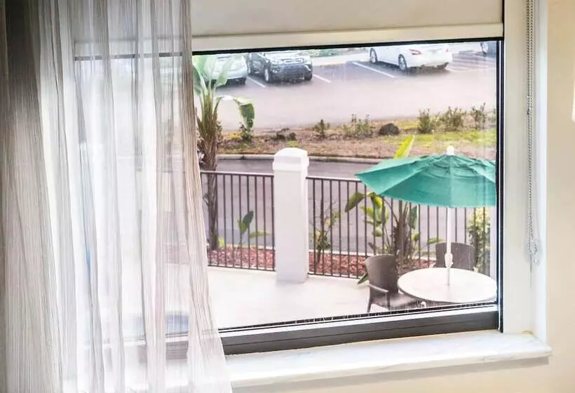 اتاق استاندارد برای معلولان, Hampton Inn Lakeland