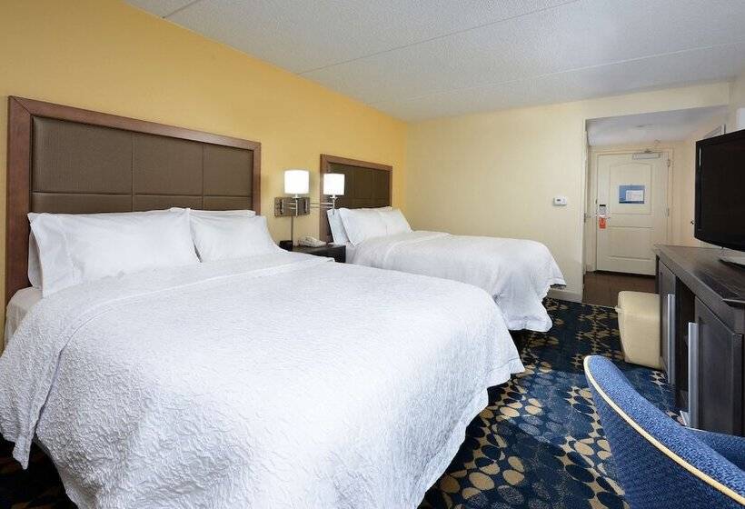 غرفة قياسية, Hampton Inn Roxboro