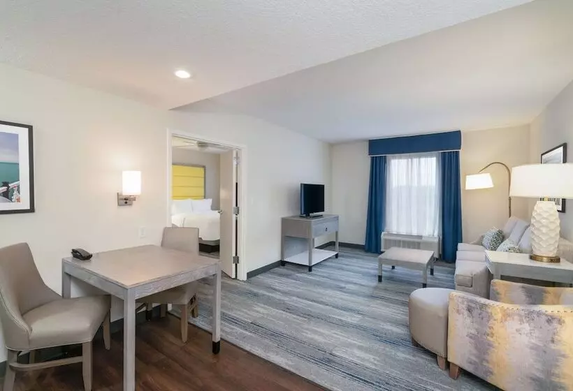 スイート, Hampton Inn And Suites Amelia Island Historic Harbor Front