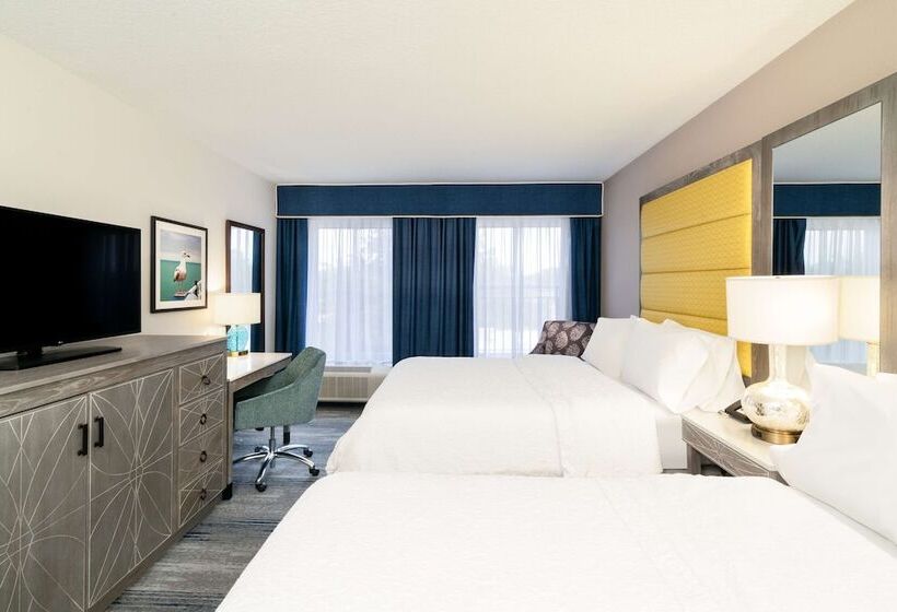 غرفة قياسية, Hampton Inn And Suites Amelia Island Historic Harbor Front