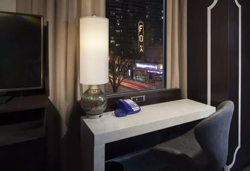 ２ダブルベッドのスタンダードルーム, Indigo Atlanta Midtown, An Ihg