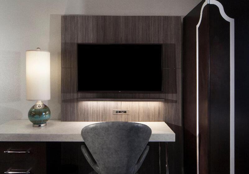 Номер Стандарт, Indigo Atlanta Midtown, An Ihg