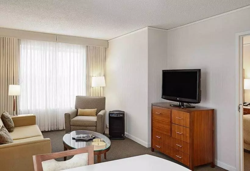 スイート, Intercontinental Suites Hotel Cleveland, An Ihg