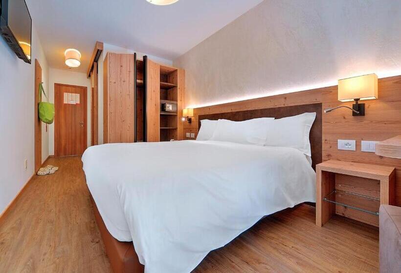 디럭스 룸, Luna Wellness