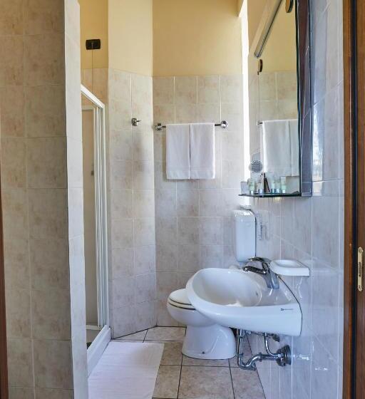 חדר סטנדרט יחיד, Montebello