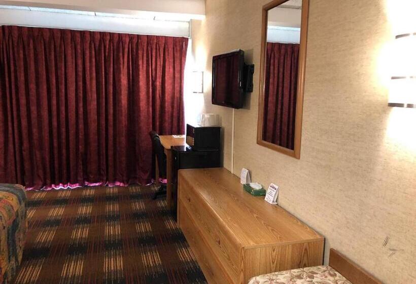 Номер Стандарт, Red Carpet Inn Syracuse Airport