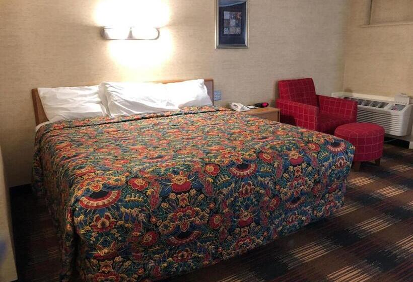 Стандартный Номер Кровать Кинг, Red Carpet Inn Syracuse Airport