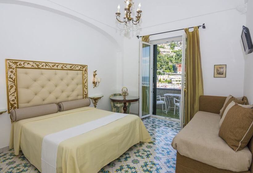 Triple Room Sea View, Reginella