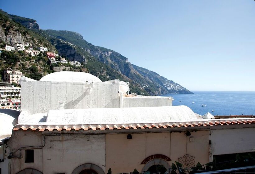 シングルデラックスルーム, Reginella