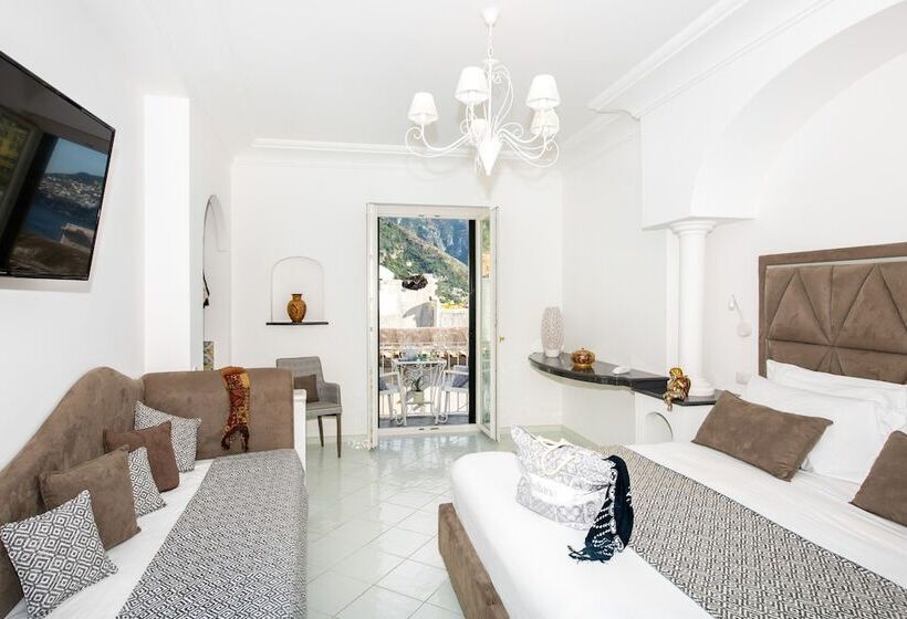 景色の見えるトリプルスタンダードルーム, Reginella