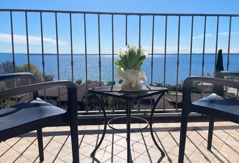 Superior room with lake view, Ahg Riva Del Sole Hotel   Adults Only