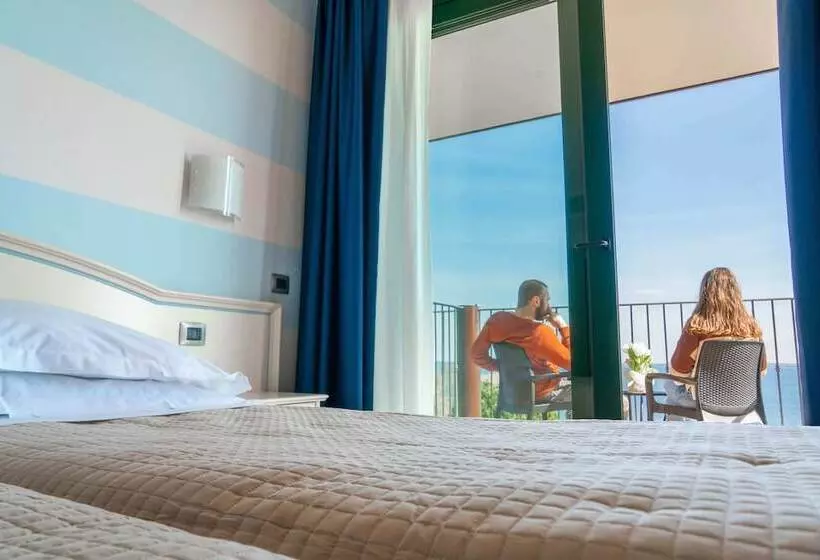 Superior room with lake view, Ahg Riva Del Sole Hotel   Adults Only