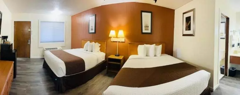 デラックスルーム, Sparta Inn