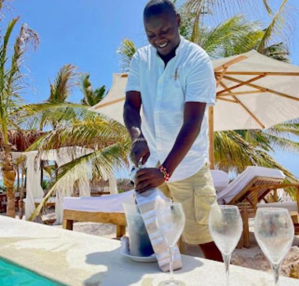Deluxe Suite Sea View, Simba Wa Kale Suites & Beach