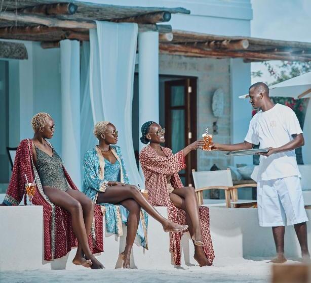 سوییت سوپریور با چشمانداز دریا, Simba Wa Kale Suites & Beach