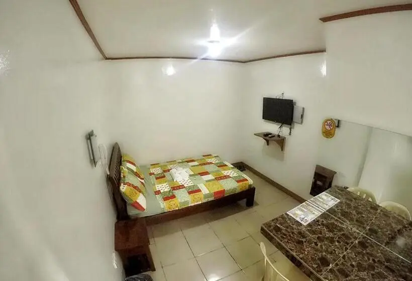 Chambre Supérieure, Georgina