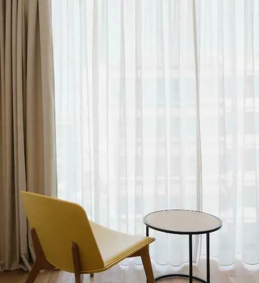 Suite Executiva, Lumen Hotel & The Lisbon Light Show