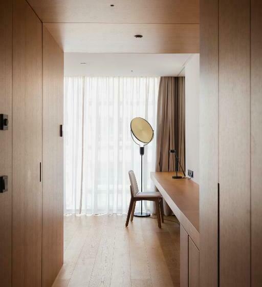 اتاق استاندارد تودرتو, Lumen Hotel & The Lisbon Light Show