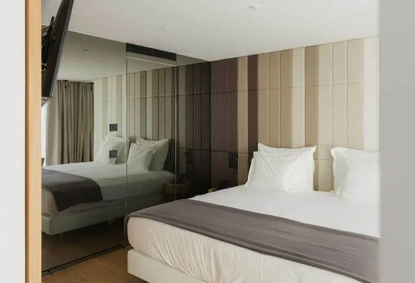 Suite Premium, Lumen Hotel & The Lisbon Light Show