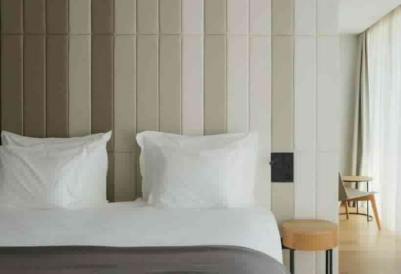 سوییت اجرایی, Lumen Hotel & The Lisbon Light Show