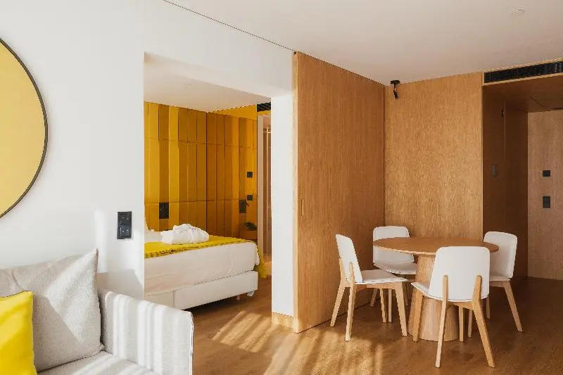Suite Executiva, Lumen Hotel & The Lisbon Light Show