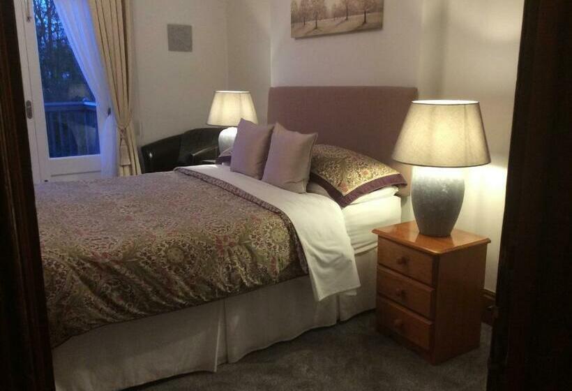 발코니 디럭스 룸, Bron Aber