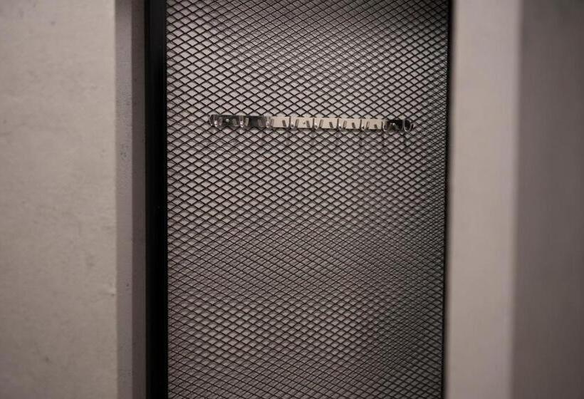 اتاق استاندارد سه نفره, The Nest Quang Binh