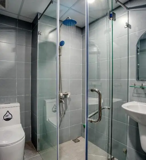 اتاق استاندارد سه نفره, The Nest Quang Binh