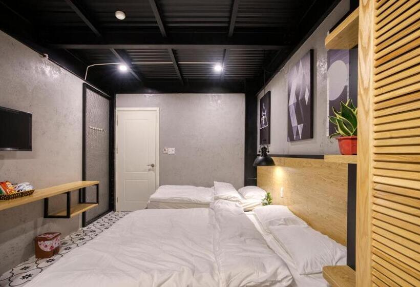 اتاق استاندارد سه نفره, The Nest Quang Binh