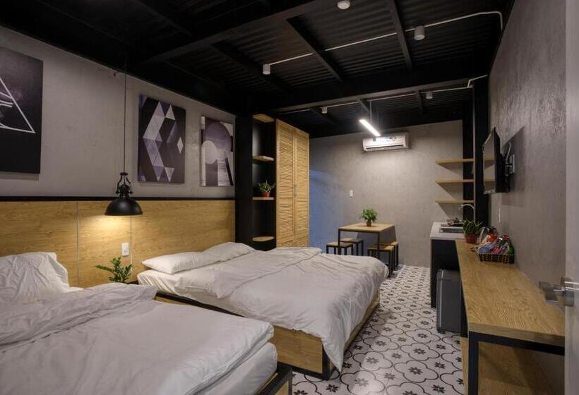 اتاق استاندارد سه نفره, The Nest Quang Binh