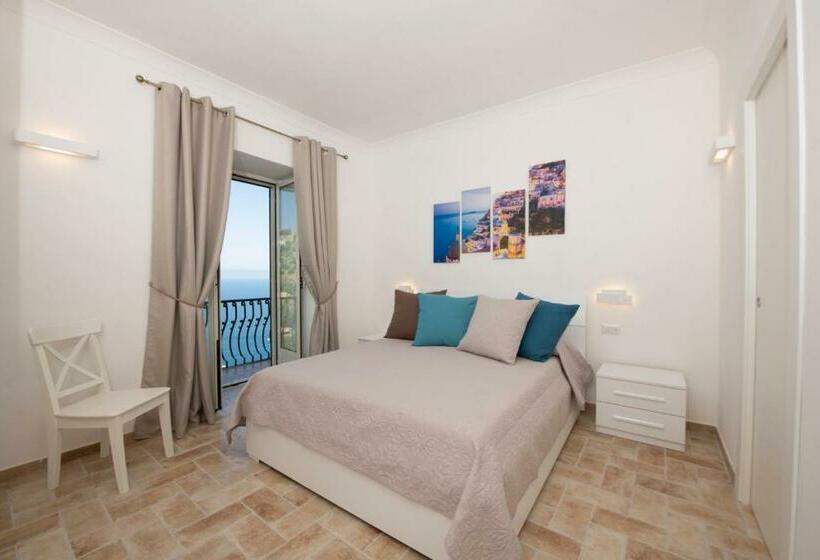 Номер Deluxe Вид на Море с Балконом, Amalfi Casamia B&b