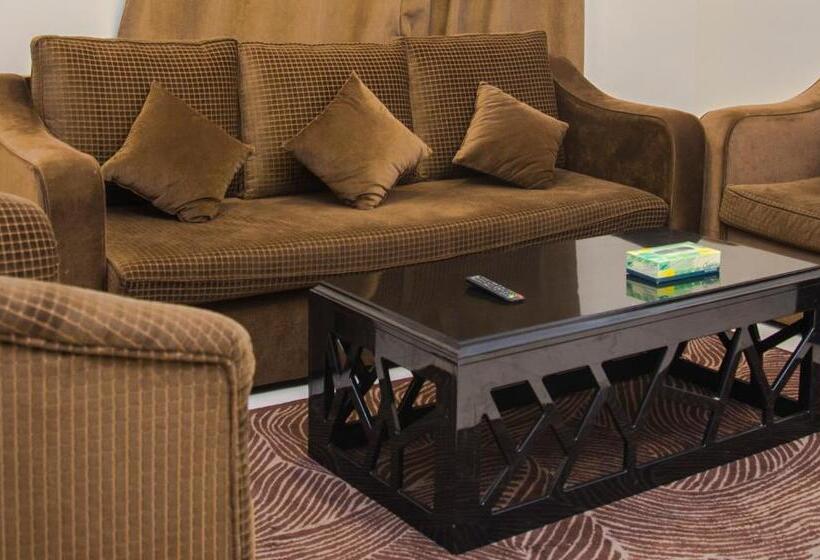 דירת שני חדרים, Shams Suites Furnished Units