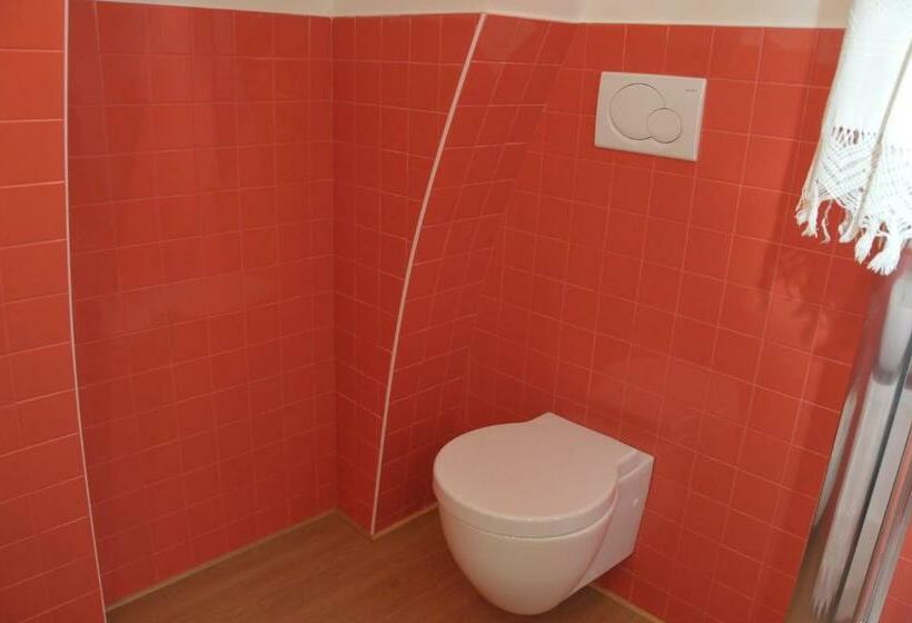 标准内部工作室, Palazzo Agrusti   Residenza D Epoca