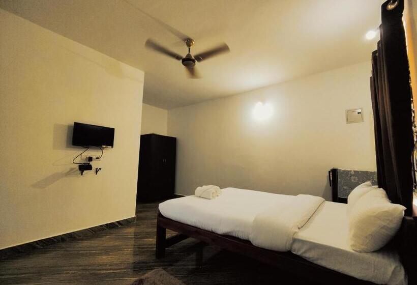 חדר סטנדרט לארבעה נוף לים, Innovation Inn