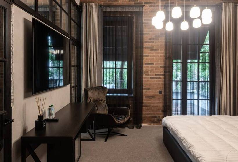 اتاق استاندارد, Brik