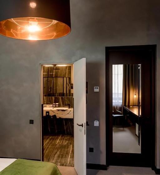 اتاق استاندارد, Brik