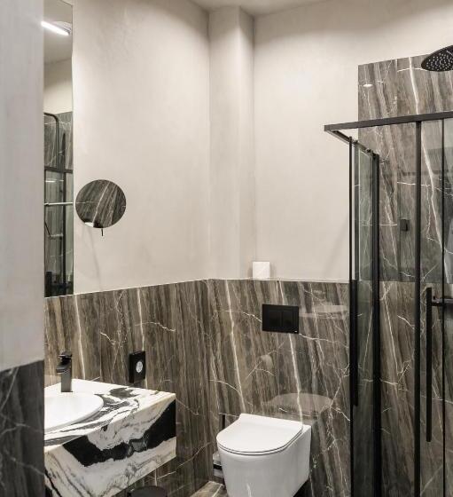 اتاق استاندارد با تراس, Brik