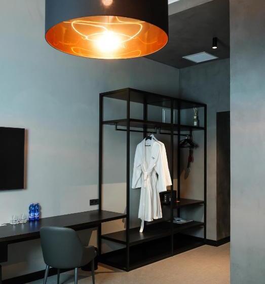 اتاق استاندارد با تراس, Brik