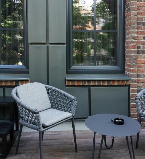 اتاق استاندارد با تراس, Brik