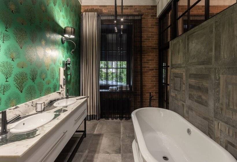 اتاق استاندارد, Brik