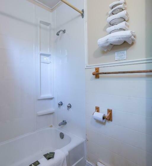 غرفة ديلوكس, Long Sault Motel