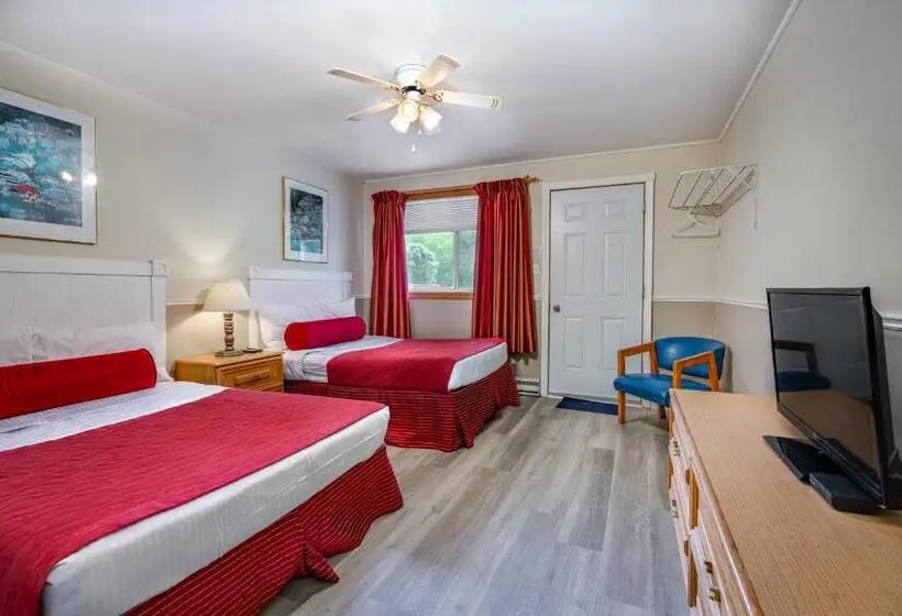 デラックスの４人部屋, Long Sault Motel