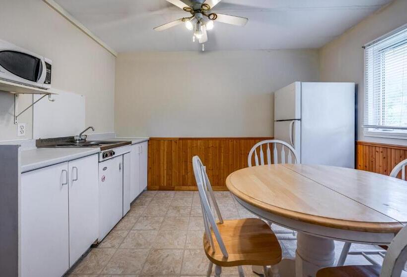 إستوديو قياسى, Long Sault Motel