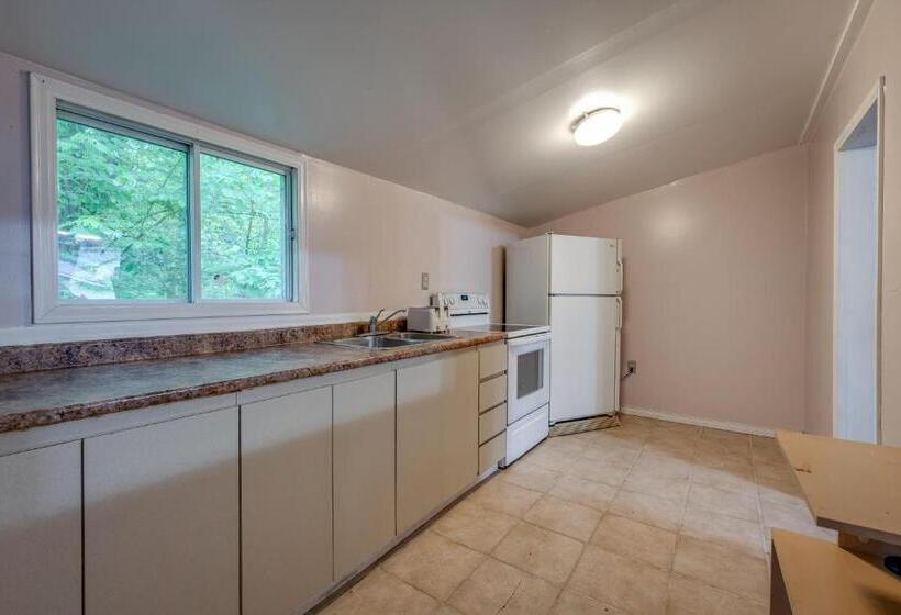 منزل غرفتين نوم, Long Sault Motel