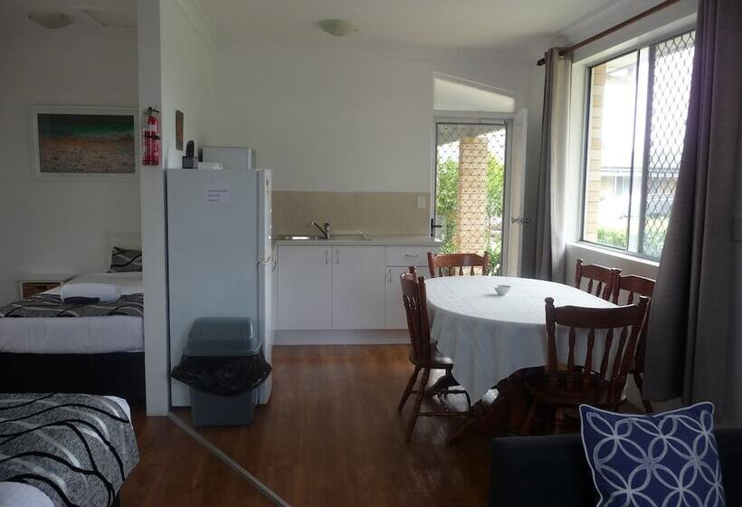 חדר משפחתי, Forster And Wallis Lake Motel