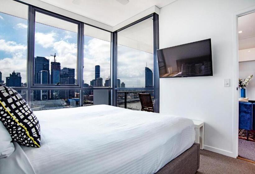 2 Bedrooms Apartment City View, Hope Street Apartments By Cllix