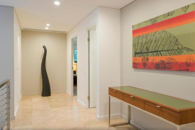 ３ベッドルームのデラックスビラ, Luxury Apartments At Temple Resort And Spa Port Douglas